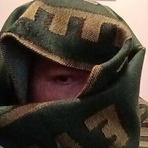 Meet your Posher, Neil